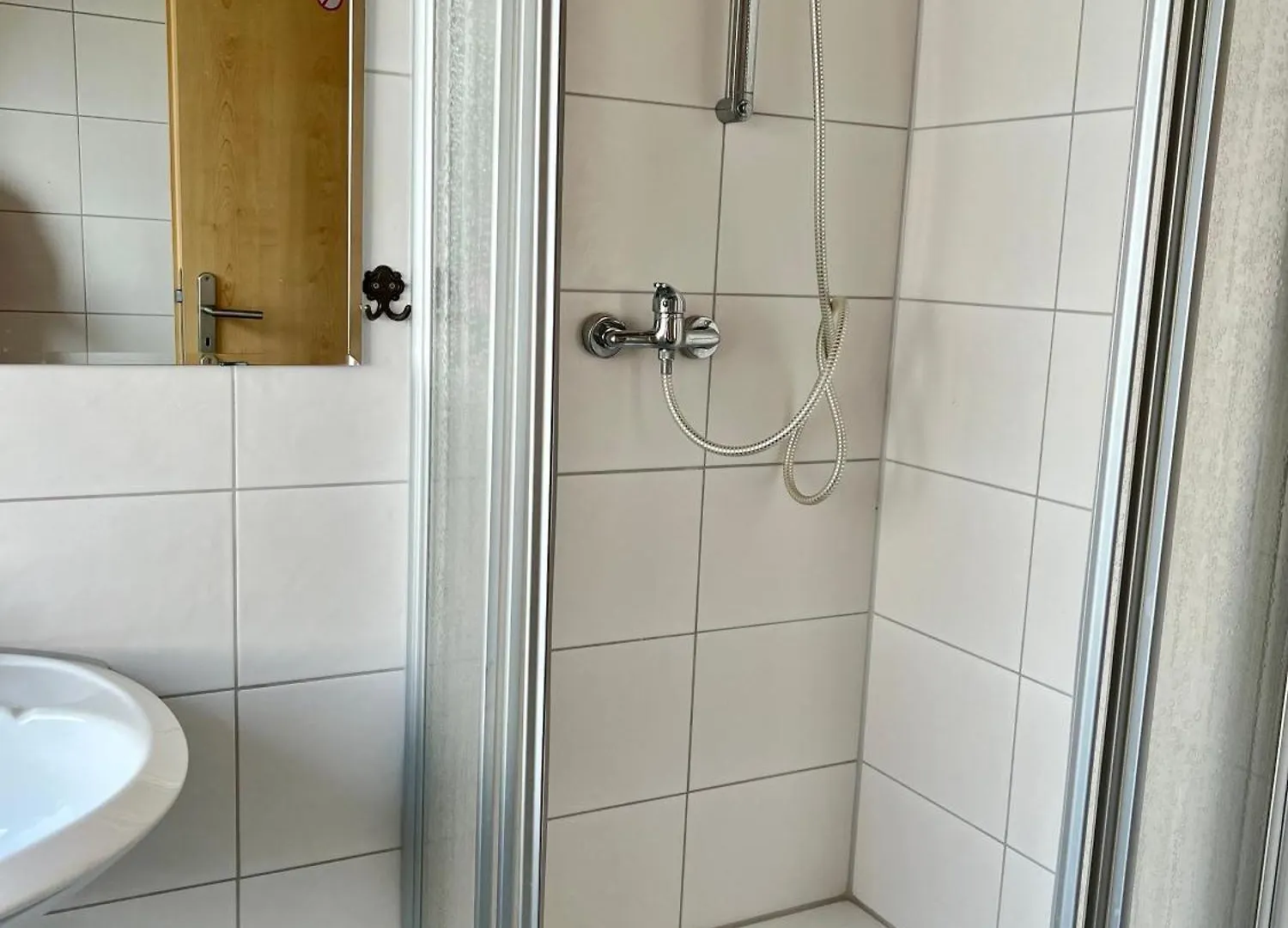 Messe Apartment In Laatzen Mit Kostenlosen Parkplaetz Hannover Germany